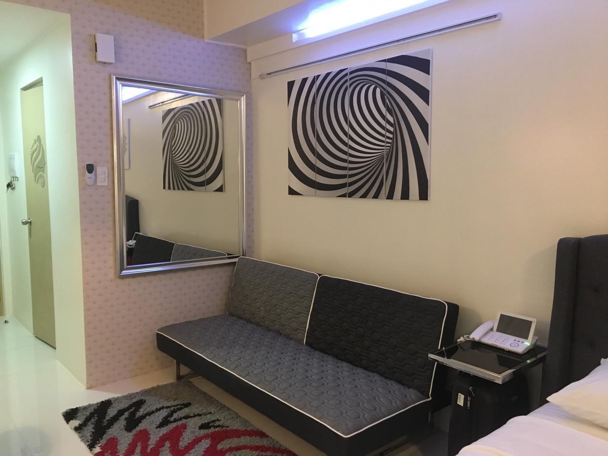Breezy Wind 19Twentysix Apartman Tagaytay City Kültér fotó